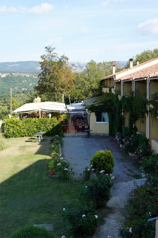 Hotel Les Cavalets Bauduen Dış mekan fotoğraf